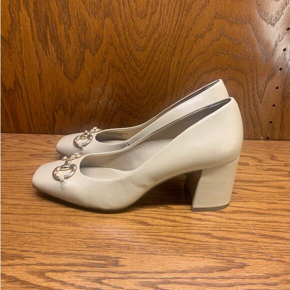 Anne Klein Loafers - Picture 1 of 9